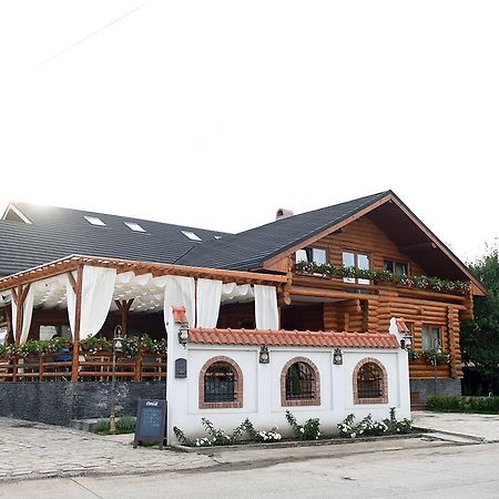 Domeniul Haiducilor Bucovina Σουκεάβα Εξωτερικό φωτογραφία